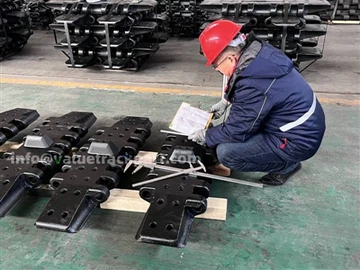 Kobelco 크레인을위한 완벽한 트랙 신발을 선택하십시오